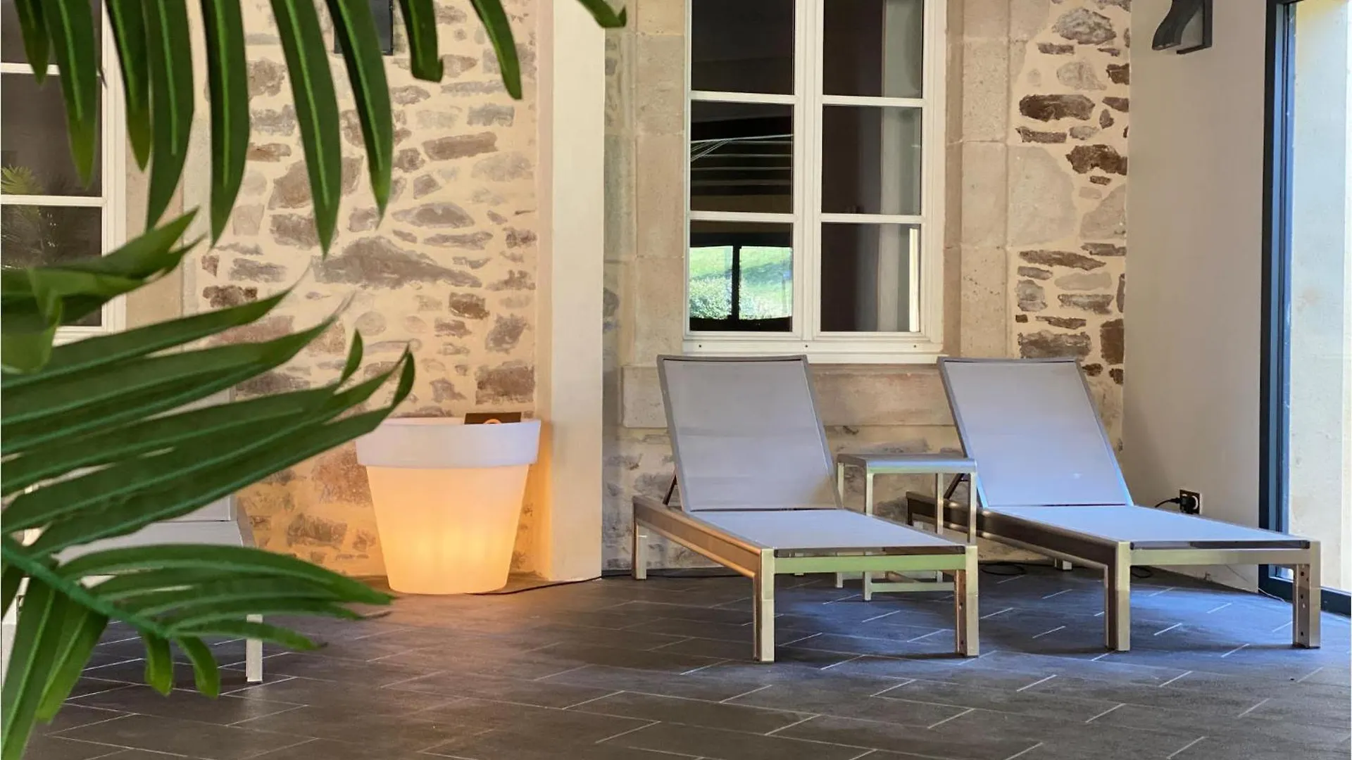 Cozy Apartment In Saint-Affrique With Kitchen